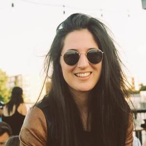 Meet your Posher, Lucy